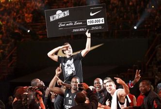 Video: French basketball fan wins €100,000 after sinking half court shot