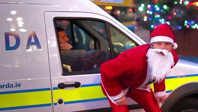 Video: Santa Claus went on a rampage around Dublin City, twerking all the way…