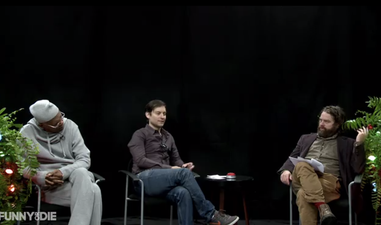 Video: Zach Galifianakis sits down with Sam L. Jackson and Toby Maguire for the Between Two Ferns Christmas Spectacular