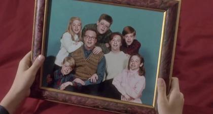Video: Home Alone Christmas card tribute is both funny and creepy