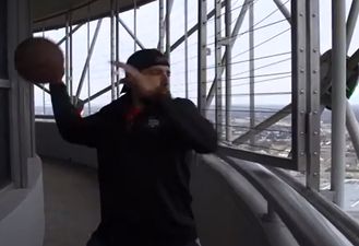 Video: Dude nails perfect shot into moving basket from top of 560 foot Reunion Tower in Dallas