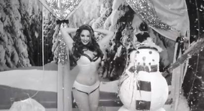 Video: Kelly Brook singing Santa Baby in next to nothing