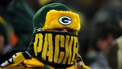 Pic: How cold was it in Green Bay last night? Well this guy’s beer was frozen solid