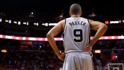 Video: NBA superstar appears to forget how to shoot a free throw