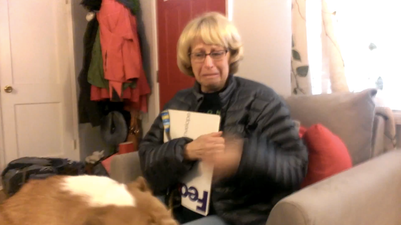 Video: Seahawks fan surprises his mammy with Super Bowl tickets