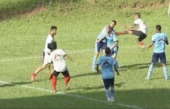Video: Football game in Brazil descends in to all out brawl