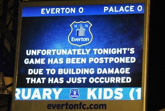 Pic: Die-hard Everton fan gets the royal treatment after postponement of Crystal Palace game last night