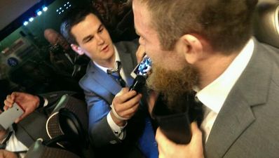 Pic: Nooooooo!!!! Jonny Sexton shaves off Gordon D’Arcy’s magnificent beard