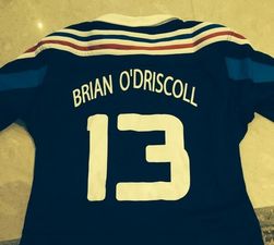 Pic: Brian O’Driscoll tweets picture of his gift from the French rugby team