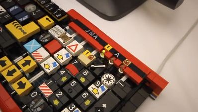 Video: This keyboard made of LEGO is definitely the best keyboard in the world