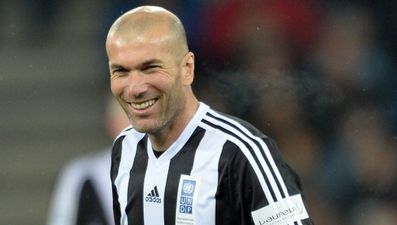 Video: Zinedine Zidane is still really good at football then