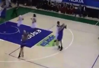 Video: Female basketball player in Finland flattens opponent with vicious punch to the face
