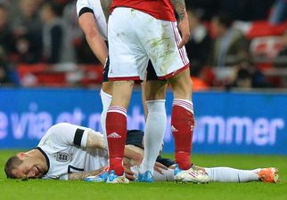 Video: Here’s the clash with Daniel Agger that has ruled Jack Wilshere out for six weeks