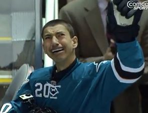 Video: San Jose Sharks make an incredible gesture to teenage fan with life-threatening heart condition