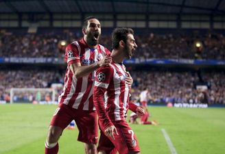 Vine: Arda Turan heaps on the misery for Chelsea with a third away goal
