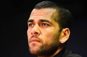 Vine: Dani Alves’ brilliant response to having a banana thrown at him during Barca’s game tonight