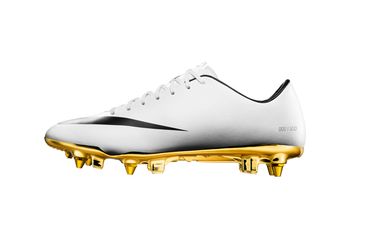 Pics: Nike’s new limited edition boots in honour of Cristiano Ronaldo are ridiculously fancy