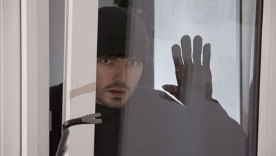 Pic: Defiant poster in Stillorgan encourages interesting method of dealing with recent rise in robberies