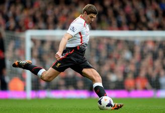 Rodgers confirms that Steven Gerrard will be offered a new Liverpool deal in the summer