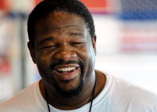 Two-time world heavyweight champion Riddick Bowe sends unprompted shout-out to ‘white brother’ Tommy Bowe on Twitter