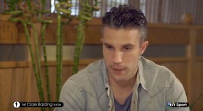 Video: RvP plays head tennis with his young, and very gifted, son