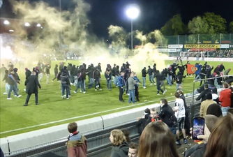Video: FC Basel fans storm pitch & act the b*llocks following championship win