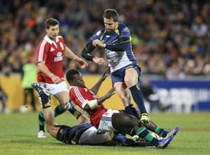 Munster confirm signing of centre Andrew Smith from the Brumbies