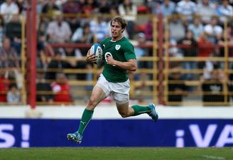 Pic: Woah! Ireland’s Andrew Trimble taken out in a mid-air collison against Argentina