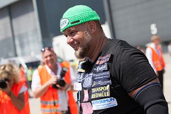 Video: Watch as an Austrian strongman pulls 142-ton Boeing 777