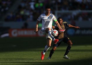 Furious Robbie Keane on daytime matches: “I don’t know who makes these f**king decisions.”