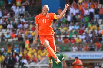 Video: A certain Dutchman has won the World Cup’s ‘Golden Dive Award’