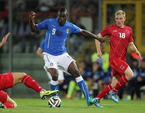 Video: Mario Balotelli produced a glorious first touch and a brilliant outside of the boot cross to set up Italy’s goal last night