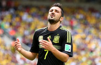 Vine: David Villa was in tears when being subbed off in his last game for Spain