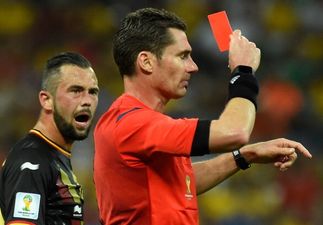 Vine: Belgium’s Steven Defour sees red for this very nasty looking stamp