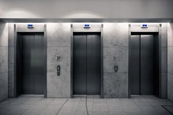 Video: Terrifying elevator malfunction caught on camera