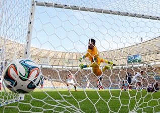 Vine: Mats Hummel’s beautiful deft header that put Germany 1-0 up on France