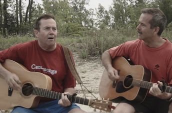 Video: Chris Hadfield & his brother Dave release song all about Canada