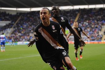Vine: Dimitar Berbatov scores a very beautiful, very Dimitar Berbatov goal