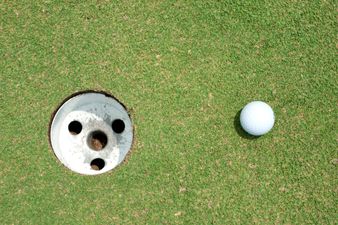 Video: This two-man golf trick shot is absolutely incredible