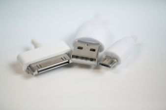 Video: Knock-off iPhone charger nearly burnt this guy’s house down…