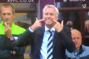 Vine: Alan Pardew does his happy dance during Newcastle’s clash with Aston Villa