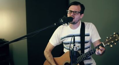Video: Male singer does the best impression of Alanis Morissette you’ll ever hear…