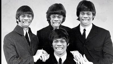 Pic: Mario Balotelli photoshops himself into The Beatles, creates ‘The Balotellis’