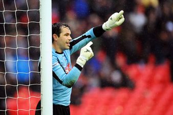 Video: David Forde shows off skills that we never knew he had for Millwall