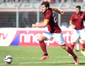 Vine: BOOM!!! Mattia Destro scores a stunning long range belter for Roma in Serie A
