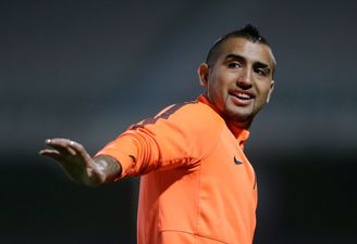 Transfer Talk: United in for Vidal, Blind and Benatia, Arsenal want Welbeck or Remy and Destra linked with Chelsea