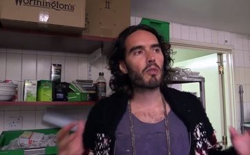 Video: Russell Brand won’t be buying an Apple Watch any time soon