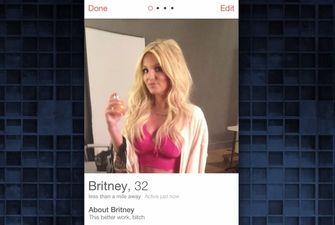 Video: Britney Spears joins Tinder and tells guys what to expect
