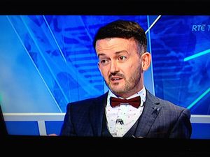 Gerry Adams sings the praises of Donal Óg’s stylish Sunday Game attire…