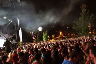 Need new music for your playlist? Check out JOE’s six must-hear new songs in the world